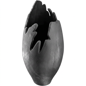 Vase de table en métal industriel, forme ovale, fait main, finition noire, un favori des décorationnistes. - Product Image 1