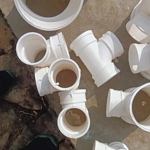 Coudes standard en plastique 90 et 45 PVC de 1/2 ", 1" et 3 "pour les tuyaux d'alimentation en eau et de drainage - Product Image 4