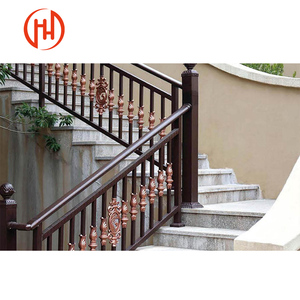 Fabrication en gros de <span class=keywords><strong>rampes</strong></span> <span class=keywords><strong>d</strong></span>'<span class=keywords><strong>escalier</strong></span> et de mains courantes en <span class=keywords><strong>aluminium</strong></span> pour <span class=keywords><strong>extérieur</strong></span>, style moderne et élégant - Product Image 5
