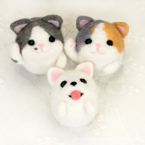 Accessoires de bricolage Jouet en carton pour chien mignon Kits d'artisanat en feutre de <span class=keywords><strong>laine</strong></span> faits à la main - Product Image 2