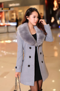 Abrigo de invierno con cuello de piel grande para mujer, abrigo de doble botonadura, chaqueta de lana <span class=keywords><strong>Artificial</strong></span> de sección larga para mujer - Product Image 5