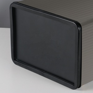 Cubo de Basura Delgado de Lujo en Cuero y Metal, 2.6 Galones/10L, con Tapa Abierta, Resistente al Fuego, a Prueba de Fugas y Ecológico, FRINS - Product Image 3