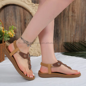 Nouvelles sandales ethniques d'été pour femme, style rétro, plates, perlées, pour la plage - Product Image 3