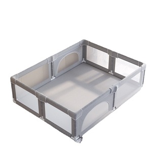 Corralito Plegable para Bebés con Puerta de Seguridad, Gran Área de Juego Interior para Bebés y Niños Pequeños, Uso en el Hogar - Product Image 1