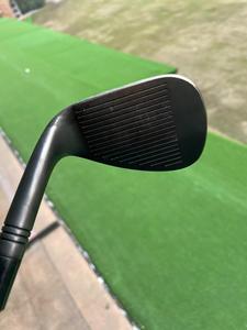 Wedge de Golf de Competición con Ranuras Profundas CNC, Cabeza Forjada de Alto Giro Estable, Varilla Personalizada y Empuñadura de Goma, Wedge <span class=keywords><strong>Sand</strong></span> Lob para Jugadores Profesionales - Product Image 1