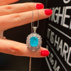 Collier pendentif en cuivre écologique style fête, avec gemmes colorées brillantes 10*12mm, motif floral marquise en grappe, pour femme - Product Image 4