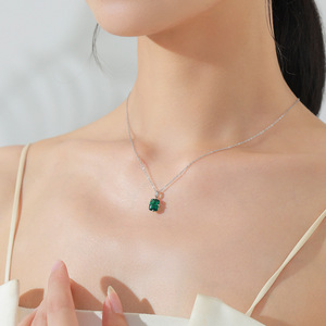 Moda lujo elegancia S925 plata esterlina <span class=keywords><strong>Esmeralda</strong></span> cuadrado geométrico clavícula collar regalos para mujeres - Product Image 2