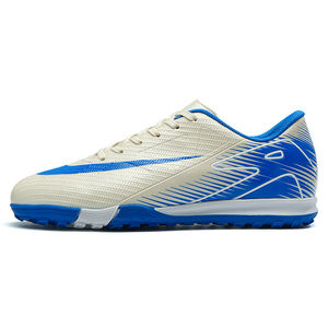Zapatillas <span class=keywords><strong>de</strong></span> Fútbol Profesionales <span class=keywords><strong>Baratas</strong></span> Originales con Tacos Plateados para Entrenamiento Deportivo en Césped Artificial, Ligeras y Suaves para Hombre y <span class=keywords><strong>Mujer</strong></span> - Product Image 2