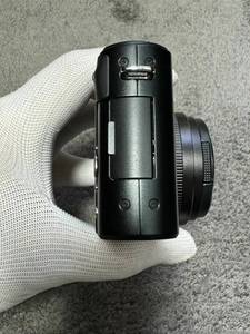 Cámara sin Espejo Leica D-LUX5 de <span class=keywords><strong>Segunda</strong></span> <span class=keywords><strong>Mano</strong></span>, 10.1MP, Pantalla de 3.0 Pulgadas, Sensor CCD de 1/1.63 Pulgadas, Zoom Óptico de 17x-30x, Video Dual - Product Image 3