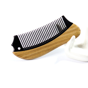 Peine de madera para masaje del cuero cabelludo con dientes de cuerno de vaca de 10-15 cm para el cuidado del cabello de mujeres, niños y adultos - Product Image 2