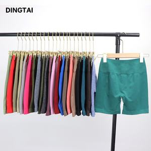 Envío de la gota Sexy Impreso Fitness <span class=keywords><strong>Shorts</strong></span> Sin costuras Mujeres Entrenamiento Pantalones cortos Gimnasio Pantalones cortos femeninos - Product Image 2