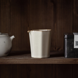Taza de Té Cuadrada de Cerámica Ru Kiln, Porcelana Beige, Juego de Té Kung Fu, Accesorios para el Té de la Tarde - Product Image 5