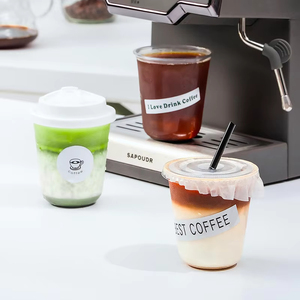 カスタムロゴ印刷入りボバミルクティーカップ 透明バブルティーU字型ペットコーヒー プラスチックカップ 蓋付き - Product Image 3