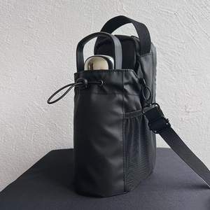 Bolsa Magnética para Botella de Agua, Gran Capacidad, Resistente al Agua, para Bicicleta, Ciclismo, Unisex - Product Image 1