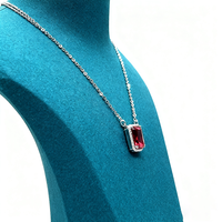 KAAN JEWELRY 925 Silber Damen rote Zirkon Anhänger Halskette, geeignet zum Verschenken oder Tragen bei Banketten.