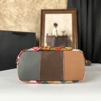Tas Tangan Wanita Kulit Asli Motif Retro dengan Aplikasi Ritsleting, Lapisan Atas Kulit Sapi, Sambungan Kulit, Kapasitas Besar, Motif Bunga Berwarna-warni