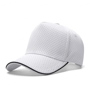 Casquette de camionneur en maille respirante d'été pour adultes Casquette de baseball vierge à 5 panneaux avec trou - Product Image 2