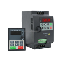 Variateur de fréquence (VFD) à bas prix 0,75 kW 1,5 kW 2,2 kW 380 V triphasé à commande vectorielle pour moteur AC 220 V