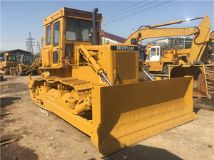 รถดันดินตีนตะขาบ Caterpillar D6D มือสองจากญี่ปุ่น ใช้งานน้อย พร้อมเครื่องยนต์ 3306 ของแท้ และอุปกรณ์ริปเปอร์ สำหรับงานก่อสร้าง - Product Image 4