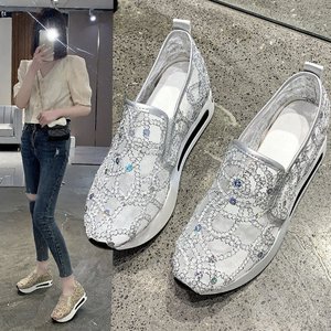 2024 zapatos blancos de gasa de malla de encaje de verano para mujer zapatos de realce interior informales - Product Image 1