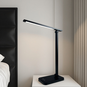 Tự động hẹn giờ không dây sạc <span class=keywords><strong>LED</strong></span> Đèn bàn bảo vệ mắt ánh sáng ban đêm hiện đại hợp kim nhôm đen pin hoạt động cho nghiên cứu - Product Image 3