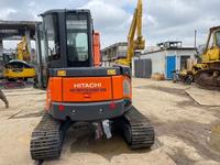 Excavatrice hydraulique sur chenilles Hitachi ZX50U d'occasion, modèle 2023, prix bas, origine Japon, moteur et pompe 5,5 tonnes