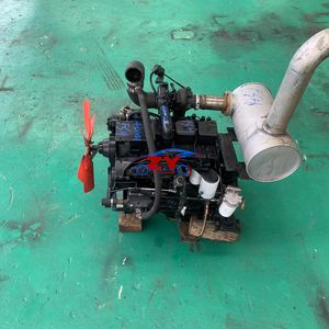 Origineel Japanse gebruikte Komatsu 4D102 4-cilinder 2.5L dieselmotor voor graafmachine Betrouwbare prestaties - Product Image 3