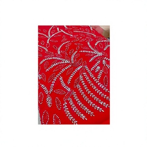 Dentelle en tulle de luxe faite à la main avec strass, perles et sequins, franges en maille, style traditionnel élégant et écologique, motif floral, 5 yards - Product Image 2