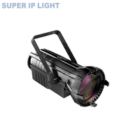 Lumière LED COB 200W à zoom électrique CRI≥95 DMX512 à gradation linéaire pour studio de production vidéo
