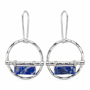 Orecchini Pendenti Vintage Grandi Cerchi Martellati Blu con Filo Avvolto, Moda Donna - Product Image 1