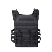 J.SH Manufacturers fournit directement des gilets tactiques d'extérieur MOLLE légers JPC de haute qualité pour l'entraînement.
