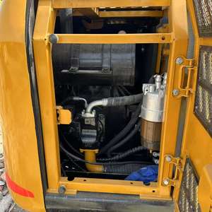 Excavatrice sur chenilles SANY SY75C d'occasion, 7,5 tonnes, modèle 2022, avec moteur, boîte de vitesses, pompe - Matériel pour rapport fourni à la vente - Product Image 6