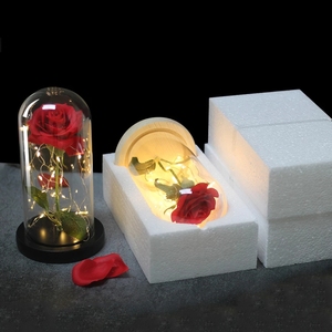 Rose Éternelle Lumineuse LED Artificielle Belle et la Bête en Verre – Fournitures de Fête de Noël pour <span class=keywords><strong>le</strong></span> Nouvel An, la Saint-Valentin, la Fête des Pères, Halloween - Product Image 3