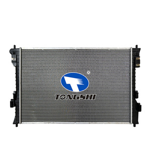 Radiateur d'eau de voiture pour Ford EXPLORER XLT V6 3.5L 11-15 OEM AA8Z8005D Pièces détachées automobiles Radiateur de refroidissement Fabrication - Product Image 4