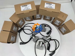 Válvula Solenoide Eléctrica OEM para Excavadoras Parys PC200-7/8 PC220-7/8 PC300-7/8 PC350-8 D65EX-16 D155AX-6 D375A-6, Número de Pieza 702-21-55901 7 - Product Image 2