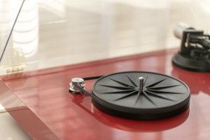 Tocadiscos con la Mejor Relación <span class=keywords><strong>Calidad</strong></span>-<span class=keywords><strong>Precio</strong></span>, Combina Facilidad de Uso con un Sonido Hi-Fi Real a un <span class=keywords><strong>Precio</strong></span> Inigualable - Product Image 3