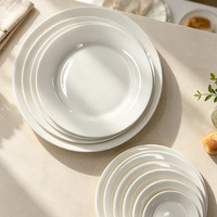 Assiettes plates en porcelaine blanche unie de qualité alimentaire, compatibles micro-ondes et lave-vaisselle, pour la restauration à domicile