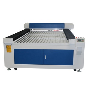 Máquina de grabado láser de alto rendimiento, pequeña inversión, corte <span class=keywords><strong>cnc</strong></span> de PVC - Product Image 2