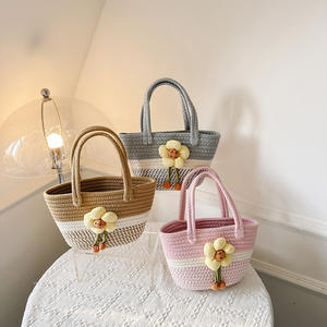 Цветочный Кантри стиль лето новый Этнический стиль Маленькая свежая портативная корзина в западном стиле портативная корзина - Product Image 1