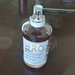 Modelo cosmético da fibra de vidro da escultura 3D exterior transparente feita sob encomenda da grande garrafa de perfume com o batom feito da resina - Product Image 3