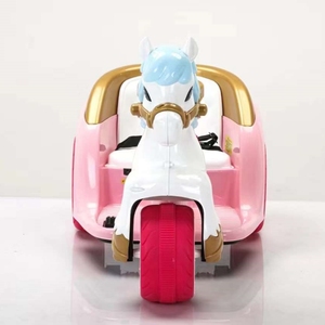 Carrozza da Principessa Giocattolo Elettrico per Bambini Quattro Ruote Rosa ROSSO BIANCO Auto Elettrica Cavalcabile per Bambine - Product Image 3