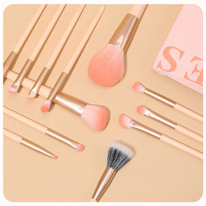 Juego de brochas de maquillaje MSQ, 12 Uds., brochas de maquillaje profesionales planas sintéticas, ventilador plano, portátil, ceja, brillo de labios, sombra de ojos - Product Image 4