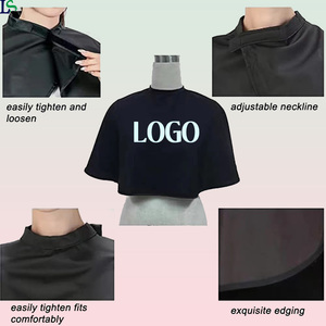 Capes de coiffure imperméables ajustables en polyester avec logo personnalisé pour salon de beauté, barbier, acteur, maquillage - Product Image 1