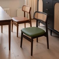 Chaise de salle à manger vintage de style français en bois massif avec revêtement en cuir effet patte de chat, design moderne du milieu du siècle, dossier pour la maison