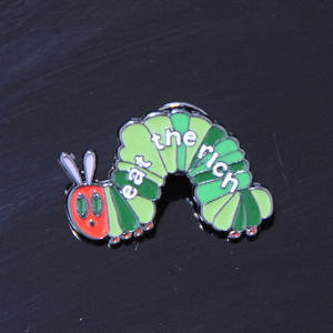 社会主義エナメルピン食べる豊富なブローチパインズキャタピラーラペルピンバッジバックパック服アクセサリー面白いジュエリーギフト - Product Image 1