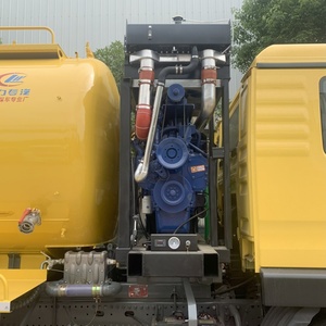 Camión de Succión de Aguas Residuales Dongfeng Diésel, 8-12 CBM, Personalizable, Transmisión Automática, Emisión Euro 3, para Succión de Miel - Product Image 6