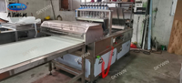 Machine de refroidissement entièrement automatique en acier inoxydable 304 pour biscuits et tartes, avec déposeur de confiture de chocolat bicolore pour farine et lait