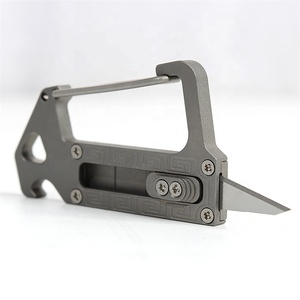 Chất Lượng Cao Hộp Quà Tặng Gói Đa Chức Năng Ngoài Trời Edc Titan Móc Chìa Khóa Carabiner Với Đẩy Dao - Product Image 1