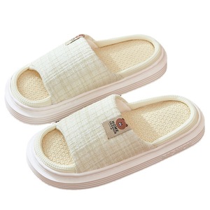 Nuovo Design notte sonno comodi casa pantofole peluche animali portano coloratissime pantofole di lino per le donne e l'uomo - Product Image 5