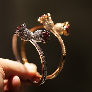 XILIANGFEIZI Bracciale con Zirconi e Rosa di Alta Qualità, Produzione in Piccoli Lotti, Regalo <span class=keywords><strong>per</strong></span> <span class=keywords><strong>San</strong></span> <span class=keywords><strong>Valentino</strong></span> - Product Image 2